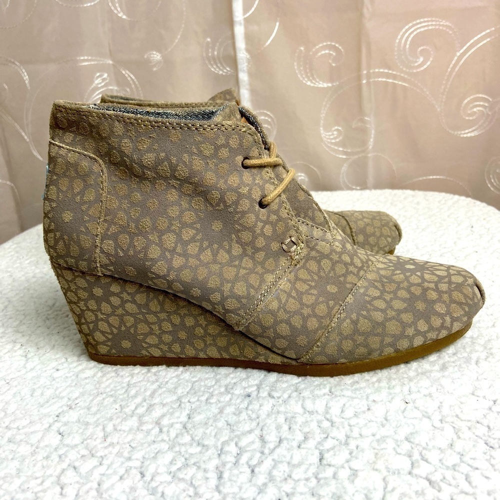 Toms Desert Wedge Women’s, 8